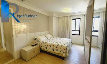 Imagem 6: Apartamento de três quartos, em Alphaville e com aproximadamente 113m² de área privativa