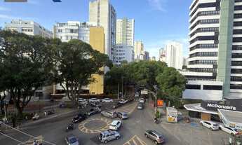 Imagem 4: Clássico no Corredor da Vitória - 4/4, 215m², Nascente, 1 Suíte