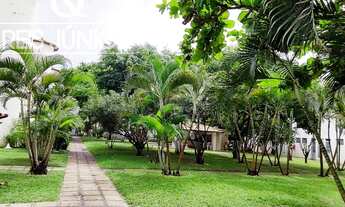 Imagem: Localização privilegiada, a 400 m da praia