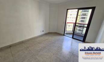 Imagem 4: APTO EM EXCELENTE LOCAL, 3 DORMS, 1 ST, 2GARS, SACADA, FRENTE PARA ÁRVORES, SOL, REFORMADO