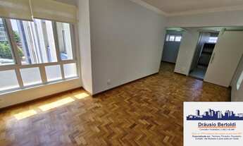 Imagem 2: Pinheiros do lado do metrô Sumaré com 3 dorms, 1 st, 1 gar, 87m2 úteis, face norte, silenc