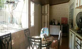 Imagem 7: Casa à venda no Conjunto Tiradentes, com 3 quartos e aceitando financiamento, em Manaus-AM