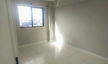 Imagem 6: Alugo apartamento em Itapuã, 2/4, garagem, 2º andar, R$ 1.400,00 incluso taxas de condomín