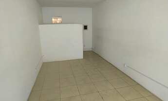 Imagem 5: Alugo sala comercial em Itapuã, localização privilegiada, R$ 650,00 mais taxas de condomín