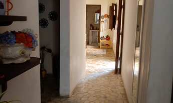 Imagem 4: Vendo casa duplex com 5/4 em Itapuã, bem localizado, próximo à Praia, R$ 600.000,00 financ