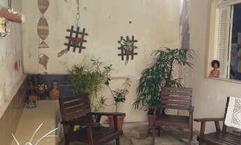 Imagem 3: Vendo casa duplex com 5/4 em Itapuã, bem localizado, próximo à Praia, R$ 600.000,00 financ