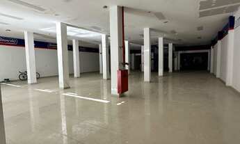 Imagem 5: ALUGO LOJA COMERCIAL EM ITAPUÃ, LOCALIZADA NA AV. DORIVAL CAYMMI, 820m², R$ 45.000,00 MENS