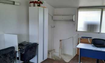 Imagem 4: VENDO OU ALUGO LOJA/SALA COMERCIAL EM LAURO DE FREITAS COM 40M² (INCLUINDO O MEZANINO)!!!