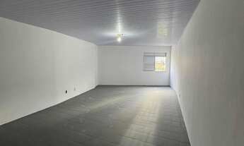 Imagem 6: ALUGO CASA COMERCIAL EM ITAPUÃ COM 192M², EXCELENTE LOCALIZAÇÃO PRÓXIMO DA ORLA E DA AV. D