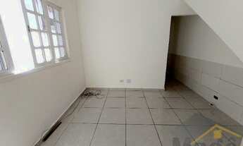 Imagem 2: SOBREPOSTA BAIXA COM 02 DORMITÓRIOS PARA LOCAÇÃO NO BAIRRO DO SANTO ANTÔNIO - REF.: 5232