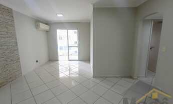 Imagem 2: EXCELENTE APARTAMENTO COM 03 DORMITÓRIOS E VARANDA GOURMET À VENDA NA PRAIA DAS ASTÚRIAS