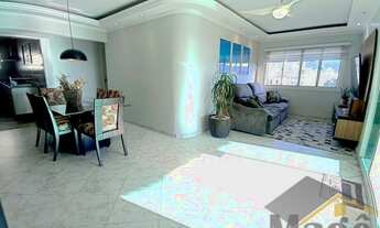 Imagem 2: EXCELENTE COBERTURA PENTHOUSE COM 04 DORMITÓRIOS E AMPLA ÁREA EXTERNA À VENDA NA PRAIA DAS