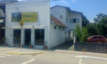 Imagem 5: Prédio com sala comercial e apartamento na Rua Coronel Feddersen, centro da cidade de Taió
