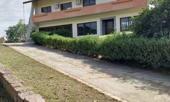 Imagem: LINDA CASA DE ALVENARIA NO CENTRO DA CIDADE