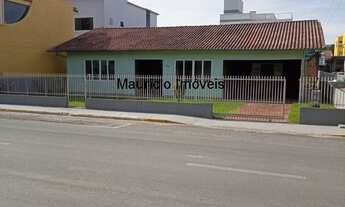 Imagem 6: TERRENO COMERCIAL E RESIDENCIAL COM CASA DE MADEIRA 5 QUARTOS CENTRO TAIÓ - SC