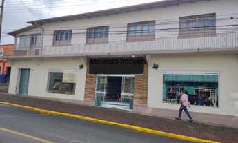 Imagem 5: Conjunto comercial e residencial no centro da cidade de Rio do Campo - SC, composto de doi