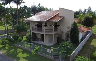 Imagem 3: LINDO SOBRADO NO CENTRO DE TAIÓ, S.C. 4 QUARTOS (1 suíte) SALA, COZINHA COM MOVEIS SOB MED