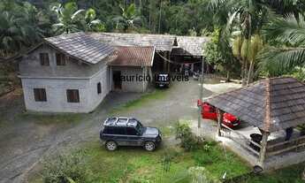 Imagem 4: Sitio localizado na Localidade Bela Vista com cachoeira