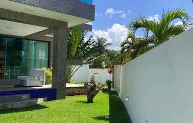 Imagem 5: Com ambientes amplos e modernos essa casa duplex vista mar com quatro suítes e espaço gour