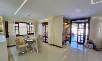 Imagem 7: Bem localizada essa excelente casa com quatro quartos a venda em Lauro de Freitas