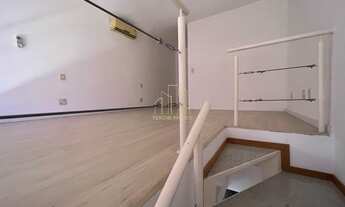Imagem 3: Excelente loft duplex com um quarto a venda no caminho das Arvores