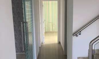 Imagem 6: Com ambientes amplos e modernos essa cobertura duplex com três suítes com espaço gourmet a