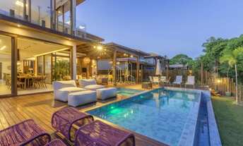 Imagem 5: Com um conceito moderno essa bela casa com cinco suítes a venda em Praia do Forte - Salvad