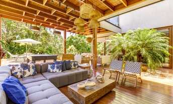 Imagem 7: Com um conceito moderno essa bela casa com cinco suítes a venda em Praia do Forte - Salvad