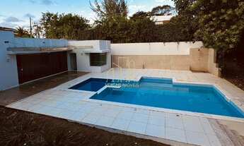 Imagem 2: Casa Alto Padrão à Venda em Alphaville Salvador I ? 4 Suítes Espaço Gourmet Piscina