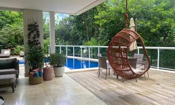 Imagem 2: Mansão Alto Padrão e Sustentável à Venda no Alphaville Salvador I | 6 Suítes