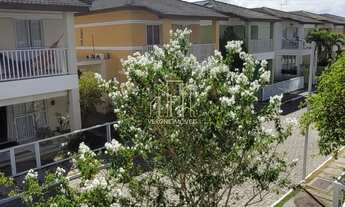 Imagem 4: Excelente casa duplex em condomínio fechado com três suítes e área gourmet a venda em Stel