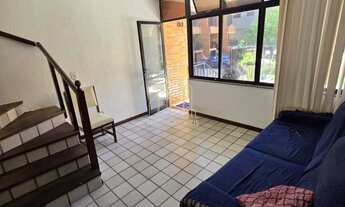 Imagem 6: Com duas varandas amplas esse village com três suítes a venda na praia de Jaguaribe