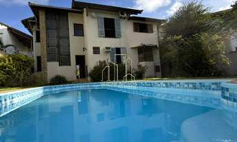 Imagem 2: Linda Casa em Condomínio de Alto Padrão em Jaguaribe, Salvador-BA: 5 Quartos, 2 Suítes, 4