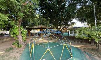 Imagem 3: Linda Casa em Condomínio de Alto Padrão em Jaguaribe, Salvador-BA: 5 Quartos, 2 Suítes, 4