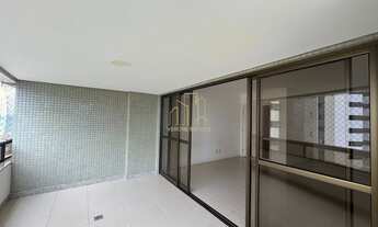 Imagem 4: Aluguel apartamento com quatro quartos três suítes varanda vista mar em Patamares