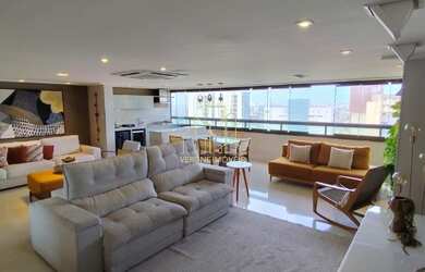 Imagem 5: Apartamento de Luxo à Venda em Patamares: 4 Quartos, 4 Suítes, 3 Salas, 5 Banheiros, 3 Vag