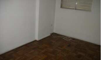 Imagem 2: Otimo apto com 2 dormitorios com armarios embutidos, 2 banheiros sendo 1 de empregada, lav