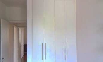 Imagem 4: Sala ampla, lavabo, 2 dormitórios com armários embutidos novos, 1 banheiro social reformad