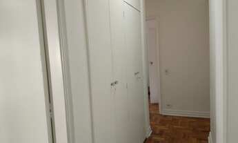 Imagem 3: Lindo apto com varanda , 4 dorm sendo 1 suite, 2 vagas e 180m² - Otima localização - prox