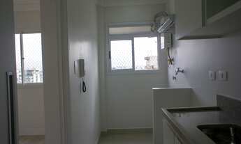 Imagem 6: APARTAMENTO para Locação - REFORMADO - com 1 dormitório com armários planejados, sala com