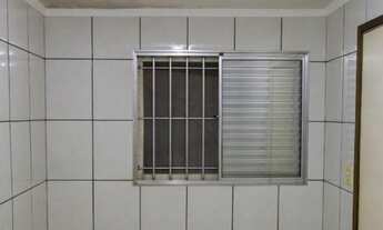 Imagem 6: Casa Térrea a venda em perfeito estado, quartos e sala em porcelanato, muito arejado e ilu