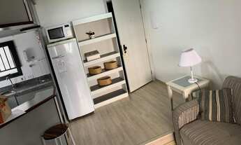 Imagem 2: Lindo Flat equipado com piscina com vista panorâmica da cidade, business center e recepção