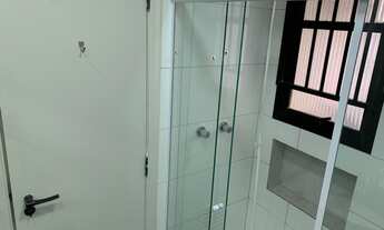 Imagem 5: Lindo Flat equipado com piscina com vista panorâmica da cidade, business center e recepção