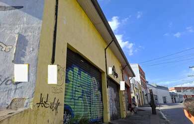 Imagem 3: TERRENO A VENDA - 1305M - tem uma construção antiga. Av Casa Verde