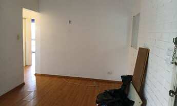 Imagem 2: Apartamento a venda - com 02 dormitórios com armários, sala bem iluminada e Com vista , 02