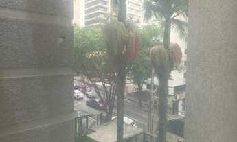 Imagem 4: Apartamento a venda - com 02 dormitórios com armários, sala bem iluminada e Com vista , 02