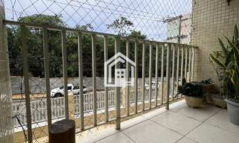 Imagem 7: Apartamento amplo de 2 quartos com dependência no Costa Azul