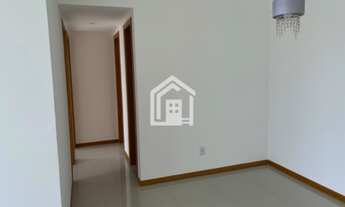 Imagem 3: Amplo apartamento de 03 quartos no 8º andar com suíte em Buraquinho