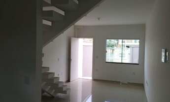 Imagem: SOBRADO 2 SUÍTES CAMBORIÚ R$ 225 MIL