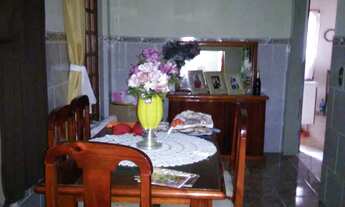 Imagem 4: Apartamento térreo com pátio e salão de festa, garagem, sem condomínio